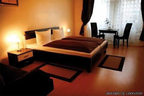 Hotel Monte Cristo Offenbach del Meno Exterior foto